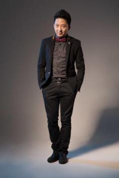 沪语喜剧《两只刚度》将播 导演郭华:就要做精品