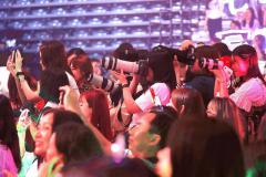 拍明星就选EOS 看乐华家族演唱会燃爆澳门!
