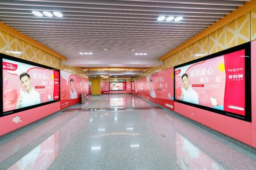 �н�1946ǣ�ִ����˳�ΰ��  ��è��������Ʒ����50000+��